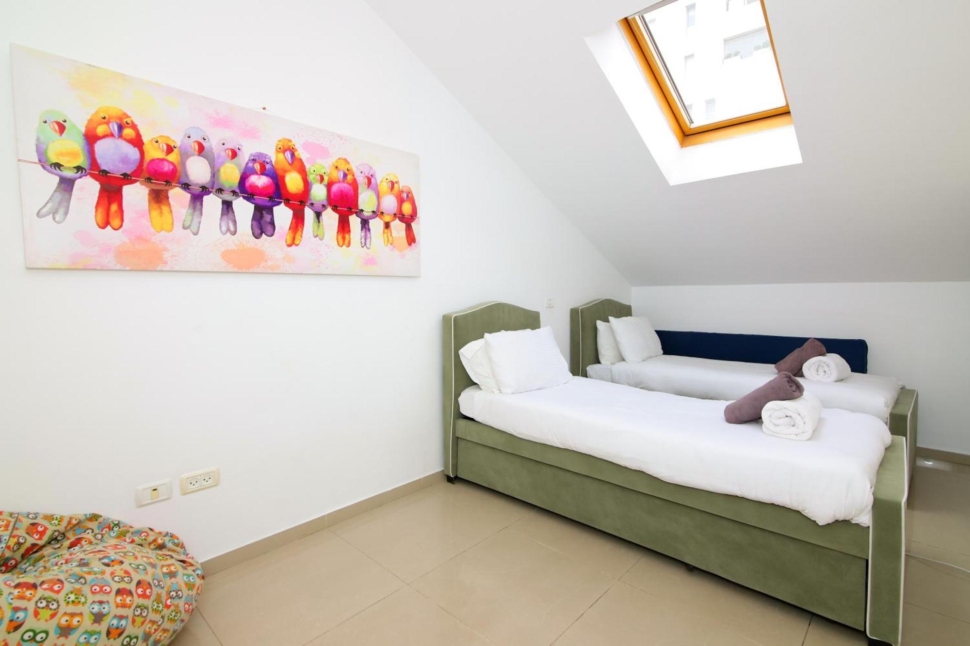 Saidoff, Amazing 4 Bedroom 3 Bath In City Center, Pool, Parking!!! Kudüs Dış mekan fotoğraf