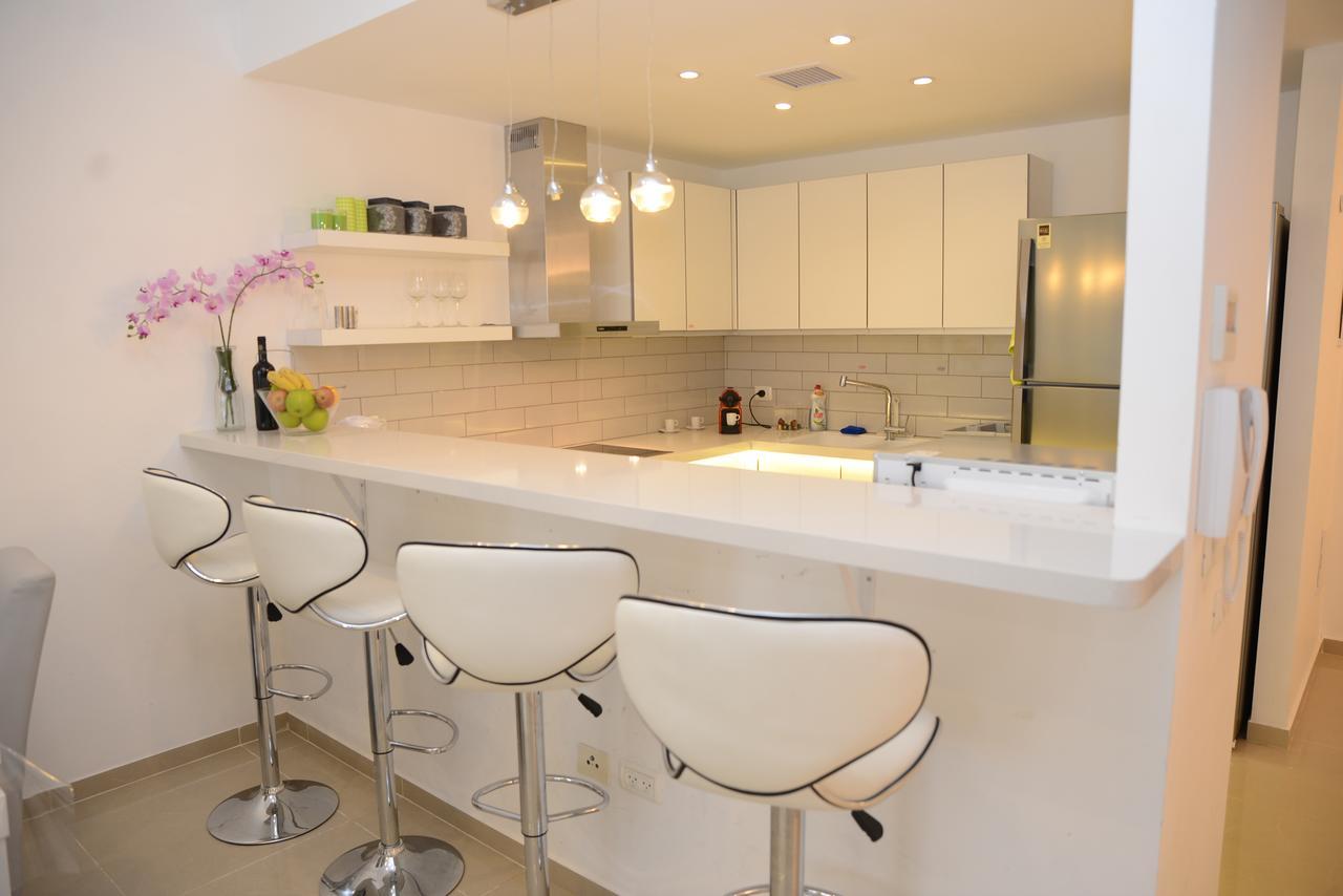 Saidoff, Amazing 4 Bedroom 3 Bath In City Center, Pool, Parking!!! Kudüs Dış mekan fotoğraf