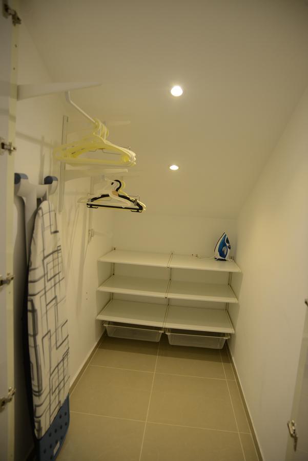 Saidoff, Amazing 4 Bedroom 3 Bath In City Center, Pool, Parking!!! Kudüs Dış mekan fotoğraf