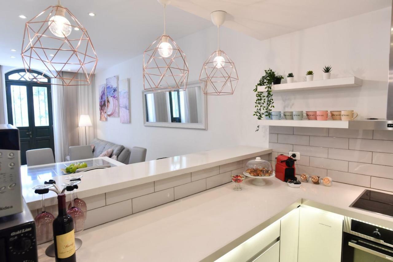 Saidoff, Amazing 4 Bedroom 3 Bath In City Center, Pool, Parking!!! Kudüs Dış mekan fotoğraf